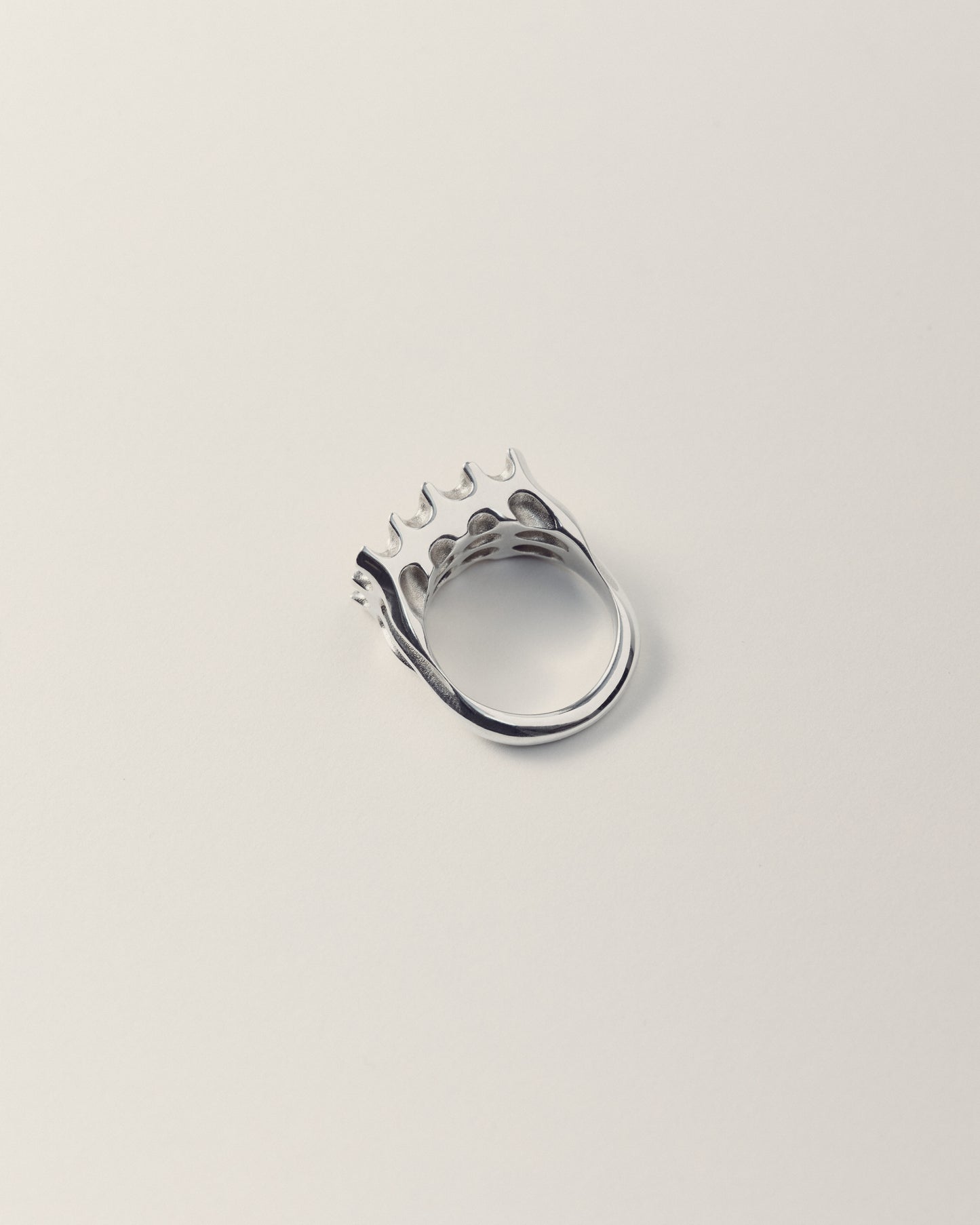 Ash Ring