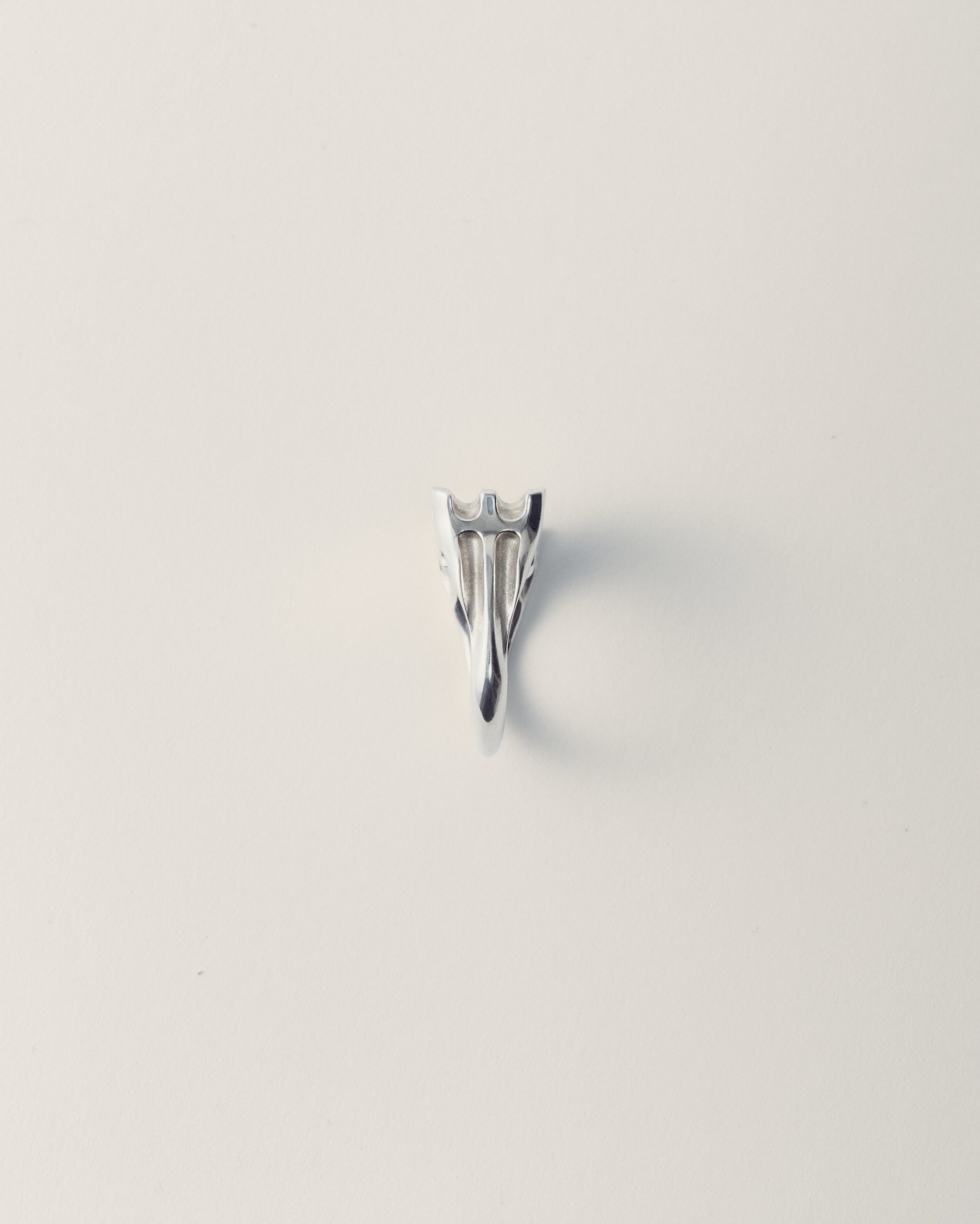 Ash Ring