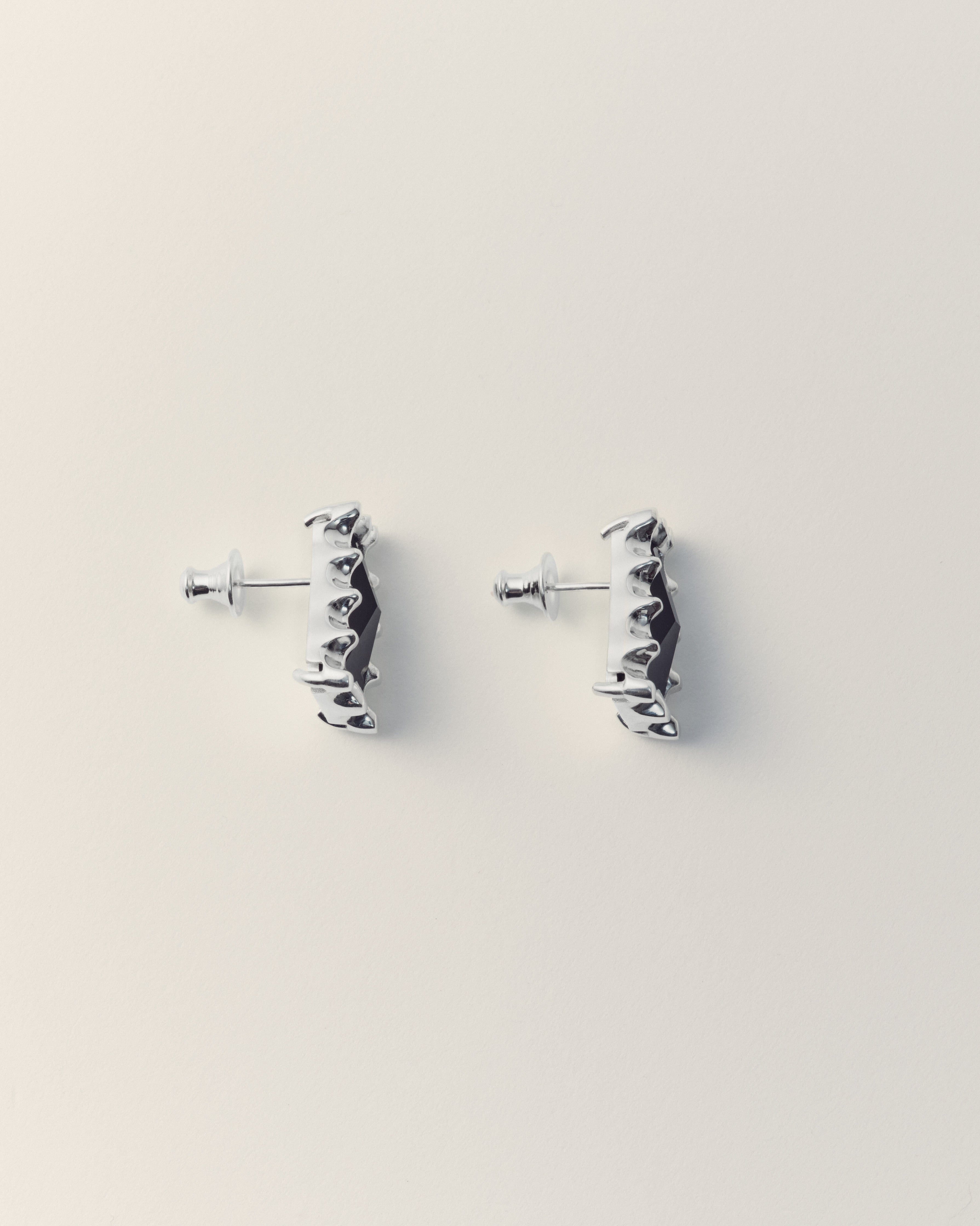 Ash Earring Onyx